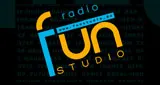 Logo da Funstudio Danceradio