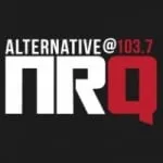Logo da KNRQ 103.7 FM