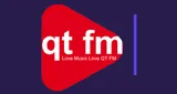 Logo da qt fm