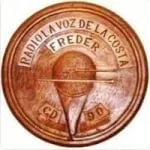 Logo da Radio La Voz de La Costa 900 AM
