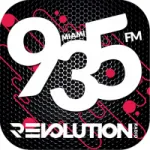 Logo da Radio Revolution 93.5 FM