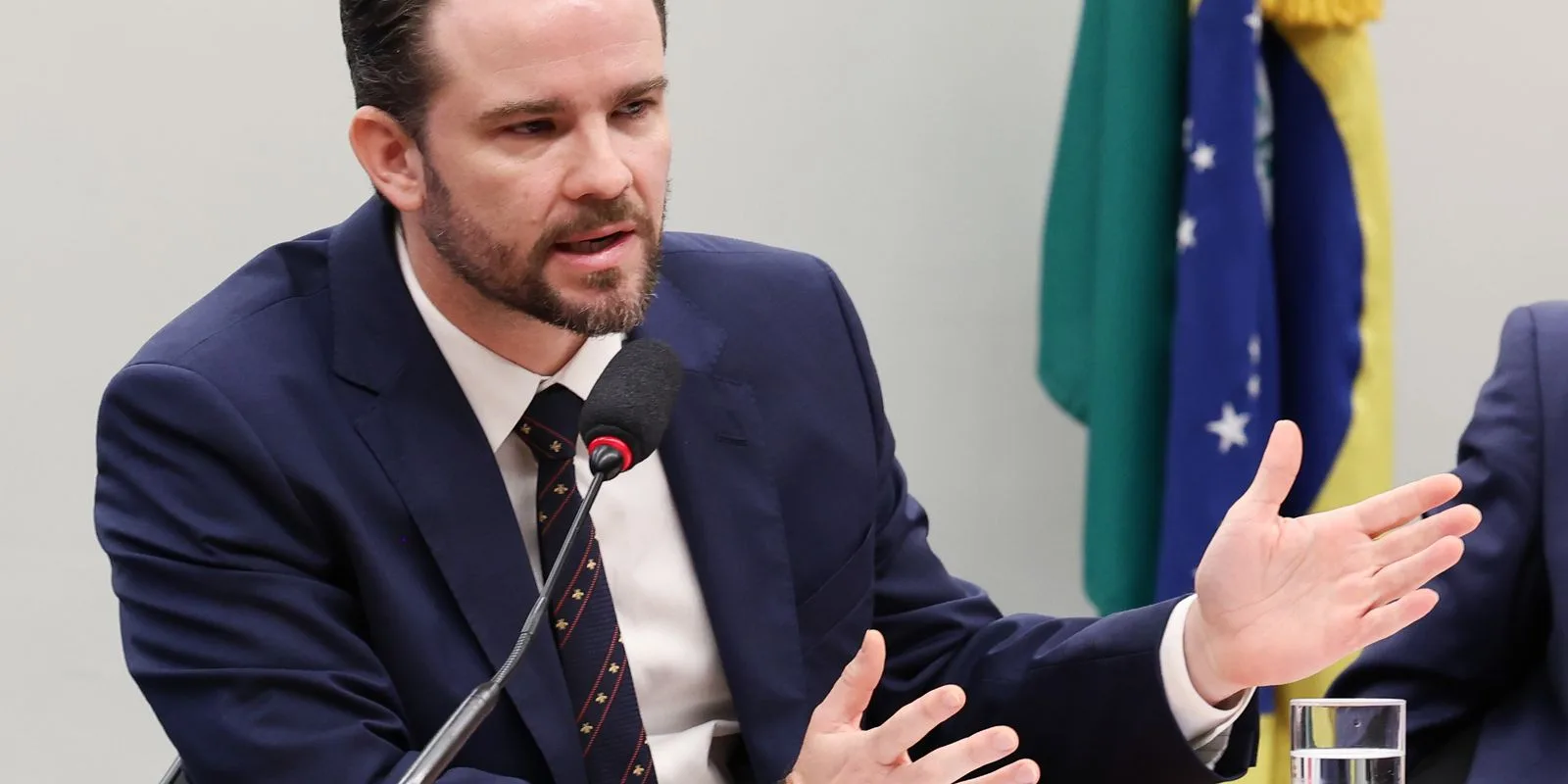 Durigan e ministros do STF discutem pautas-bomba do Congresso