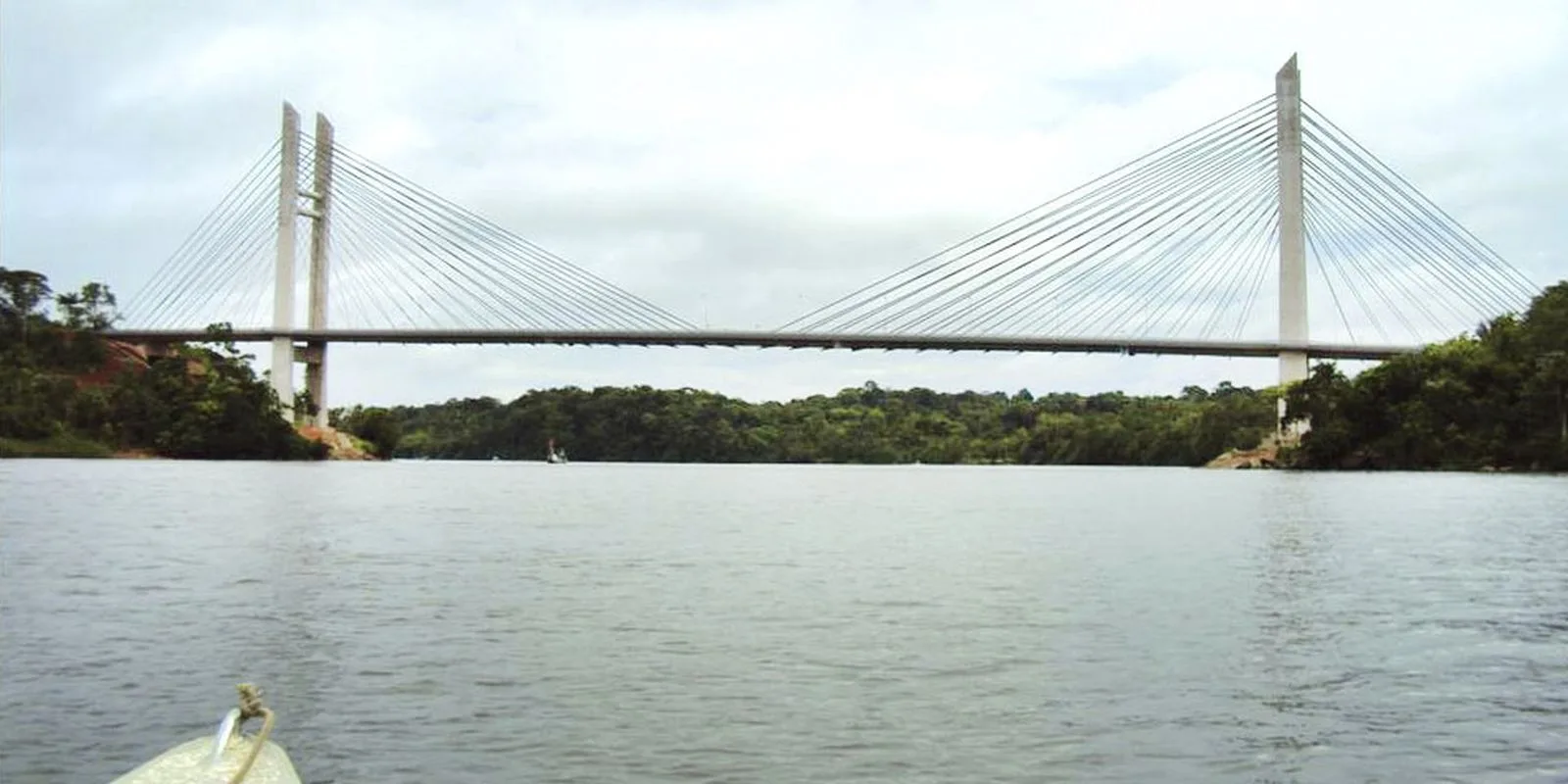 França suspende exigência de visto para brasileiros na Guiana Francesa