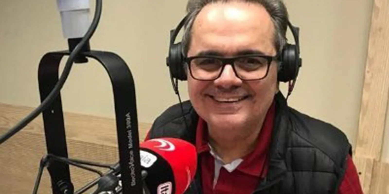 Ícone do radio esportivo mineiro, Milton Naves morre aos 70 anos
