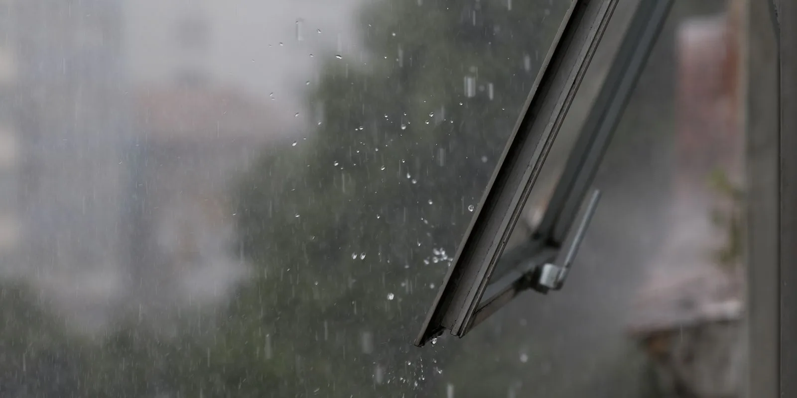 Meteorologia prevê chuva de granizo neste fim de semana na Região Sul